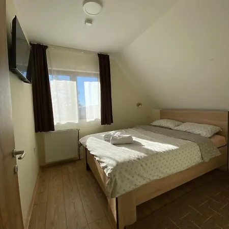 Mirjana Tara Kaludjerske Bare