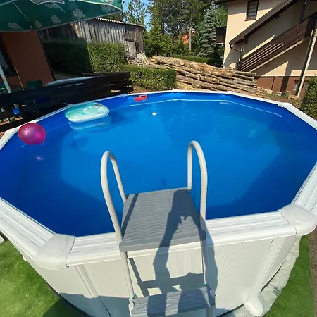 Mirjana Tara Lägenhet Kaludjerske Bare