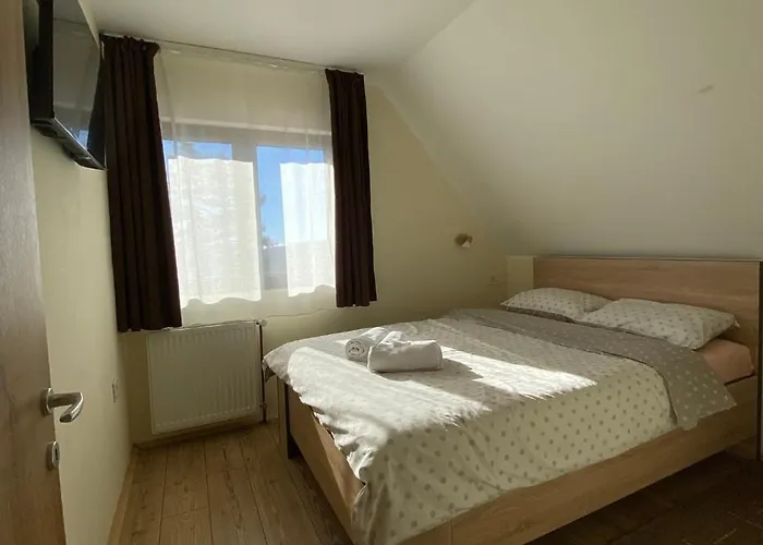 Mirjana Tara Kaludjerske Bare